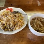 Ramen Tajima - スープ付いてます