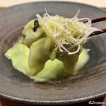 御料理 寺沢 - 牡蠣の春甘藍巻