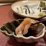 御料理 寺沢 - 赤貝の紐を割醤油で