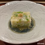 御料理 寺沢 - 毛蟹とウルイの寄せ物