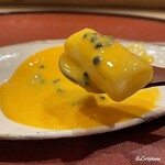 御料理 寺沢 - ホワイトアスパラ黄身酢とキャビア