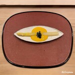 御料理 寺沢 - ホワイトアスパラ黄身酢とキャビア