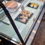シュール洋菓子店 - 店内