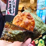 Kamakura Ichibanya - 焼き立てせんべい(大のり)150円(出川哲朗の実家つた金の海苔使用)