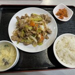 延吉香 - 葱爆羊肉（ラム肉とネギ炒め定食）