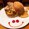 Zooton's - アボカドベーコンチーズバーガー　1590円