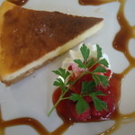 LUANA - ベイクドチーズケーキ￥430