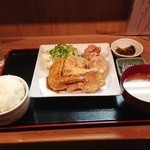 えぞや 六角橋店 - 「鶏ミックス定食」
