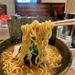 家系ラーメン 幸家 - 