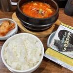 Saikabou - チゲ定食1100円