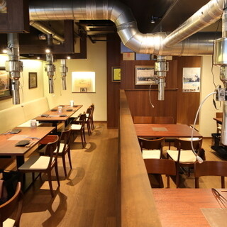 Suitable for a variety of occasions, from drinking parties to entertainment ◎ Owner Ishida also serves customers!