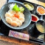 光る海 - ほたて丼