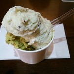 キウイヨーグルトとピスタチオ