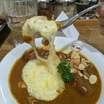 欧風カレー ボンディ - チーズがトロ～(*￣∇￣)ノ・・・と思ったら硬かったw