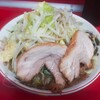 Ramen Jirou - 「ラーメン半分 ぶた２枚、900円」