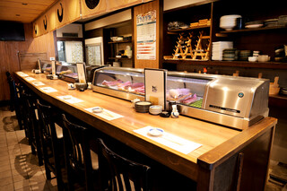 Sushi Izakaya Minato - 交番１階カウンター１