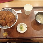 Akagi Kougen Sa-Bisueria (Nobori) Keishoku Fu-Do Ko-To - ソースかつ丼（味噌汁と漬物がつきます）