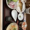 海鮮丼 日の出 博多デイトス店