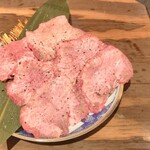 ホルモン湯田のじゃん横 - 