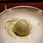 鮨 在 - シャリ投入、ソースを追加