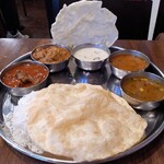 TOKYO BHAVAN - Cランチミールス