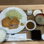 Tonkatsu Umeda - あさの豚リブロースかつセット全景