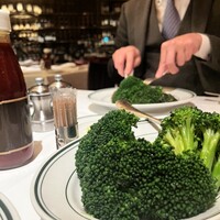 ウルフギャング・ステーキハウス 丸の内店 - 