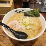 ラーメン福たけ - 東京背脂ラーメン