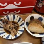 知床らうす亭 - 手羽元煮物　麩とさつま揚げの煮物