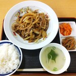 珉珉 - ジンギスカン定食850円