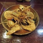 酒肴商店 アジト - 海老唐揚げ