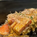 味乃家 - 「トマトとチーズのお好み焼き」(^O^)❒’’
      
      味乃家の美味しさを味わいつつ、トマト･チーズ好きなら絶対オススメやね