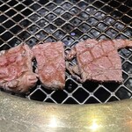 中目黒焼肉 登牛門 - 