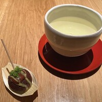 ラ・ボンヌターブル - 