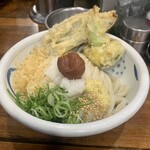 TOKYO LIGHT BLUE HONGO-3 - 鯵天野菜天大根おろし梅干ししょうゆうどん