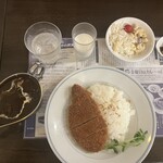 横須賀海軍カレー本舗 - 