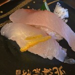 Kaitenzushi Hokkaisozai Kishiwadaten - 鯛　鰤