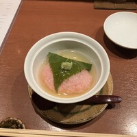 先斗町 四季 よし菜 - 豚の角煮の桜餅