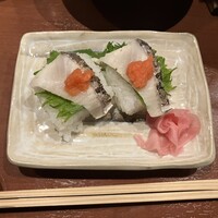 先斗町 四季 よし菜 - 鰆の押し鮨
