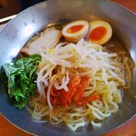 Ramen makotoya - 盛岡冷麺