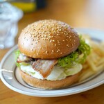 ムースヒルズバーガー - スペシャルスモークベーコンバーガー2090円