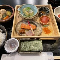 和食處　雲海 - 朝定食3,200円 一品一品レベル高い