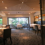 レフェルヴェソンス - 26年2月　ゆったりとした店内