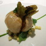 レフェルヴェソンス - 26年2月　丸ごと火入れした蕪とイタリアンパセリのエミュルション、バスク豚のジャンポンセック＆ブリオッシュ　（共通）