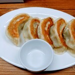 ヨコクラストアハウス - ジューシー餃子