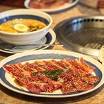 焼肉のバーンズ - カルビ、牛ハラミ、牛モモのランチセット♪
