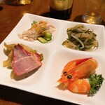 元 - 四種の冷菜