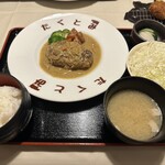 Tonkatsu Ando Hambagu Takutomi - 