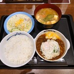 Matsuya - 【期間限定】エッグシャリアピンソース ハンバーグ定食 豚汁セット