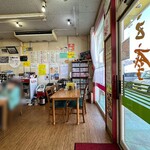 巨摩ラーメン - 店内